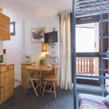Apartment In Northern Alps With Balcony Les Deux Alpes